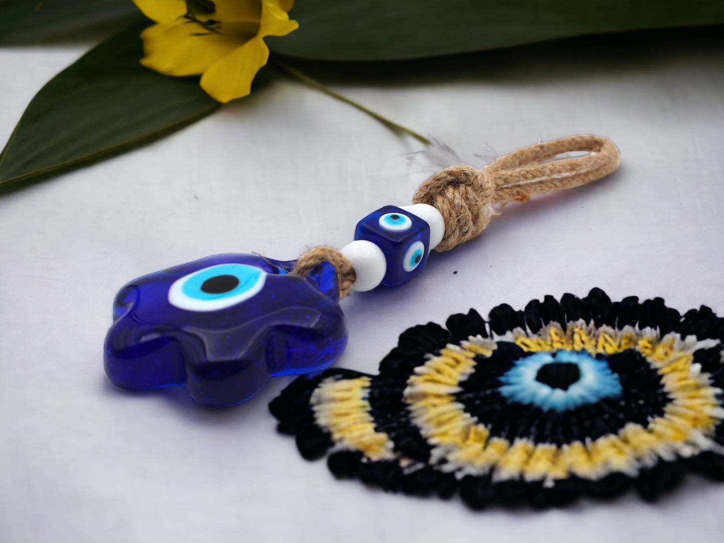 Glass Daisy Shape Evil Eye Protection Wall or Door Hanging Home Decoration / Ornament