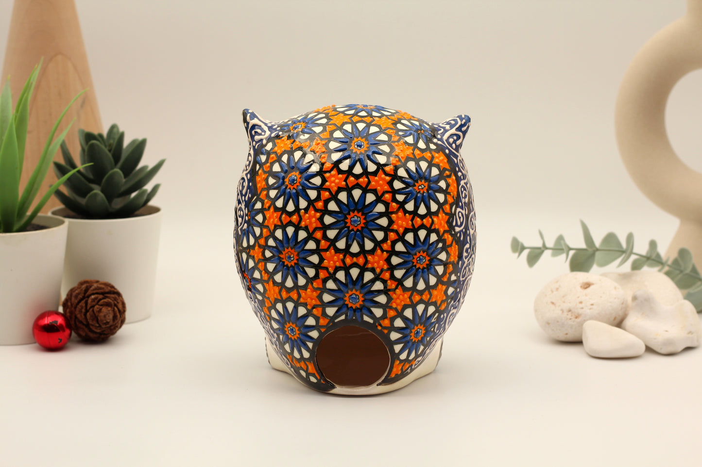 Artisan Crafted Decorative Ceramic Owls – Unique Hand-Painted and Handmade Designs